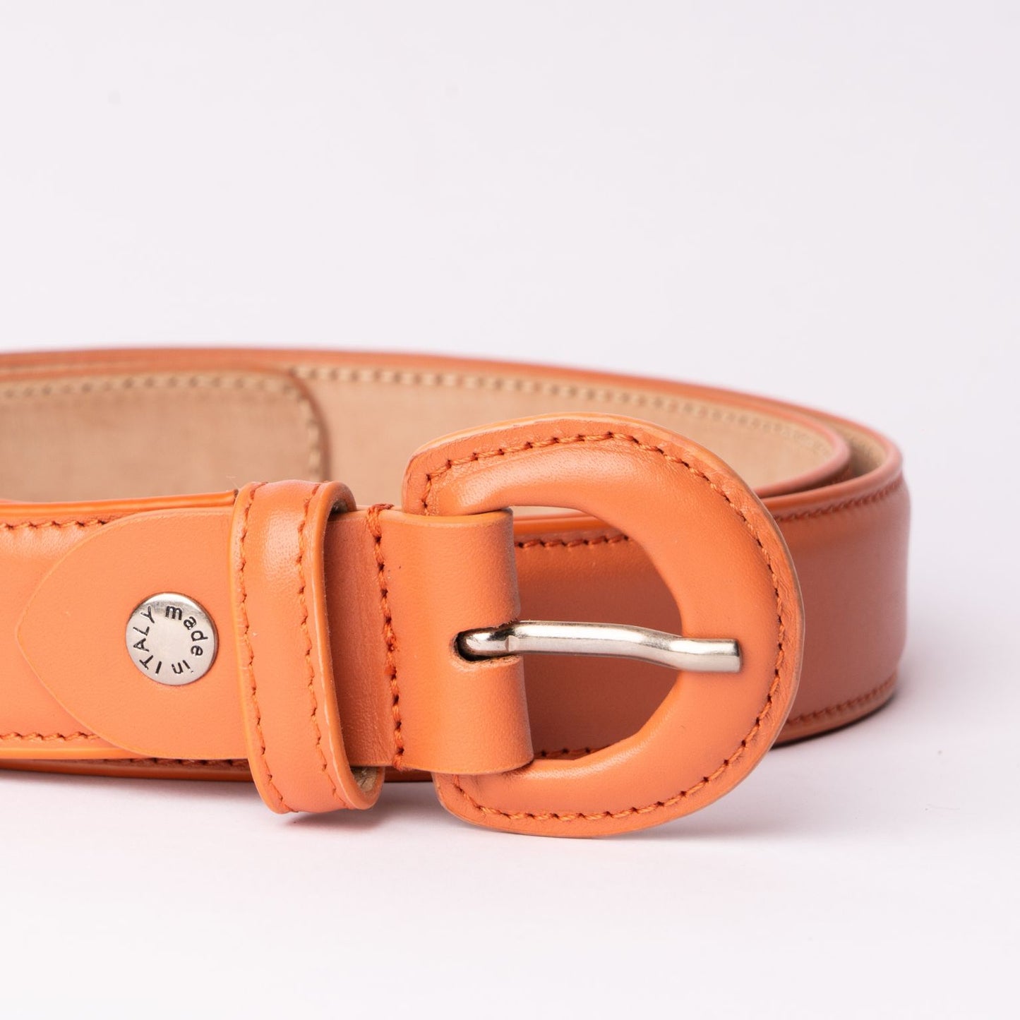 Cintura con Fibia in Pelle