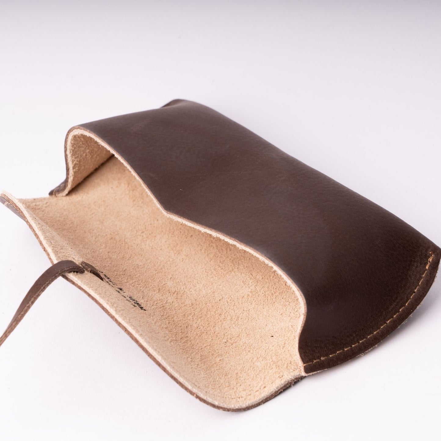 Custodia Portaocchiali con lacci in pelle